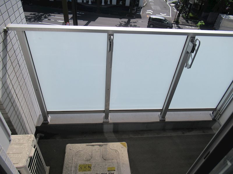 ＨＹ&amp;rsquo;ｓ Ｓａｌｉｒｅ 用賀 ベランダ