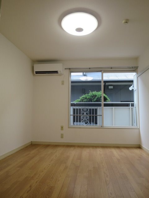 浅間ハイツ ベッドルーム