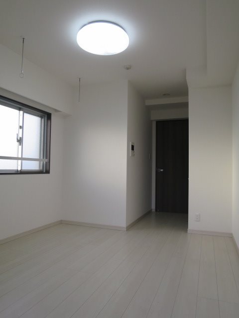 ＡＲＴＥＳＳＩＭＯ ＳＩＲＩＵＳ ベッドルーム