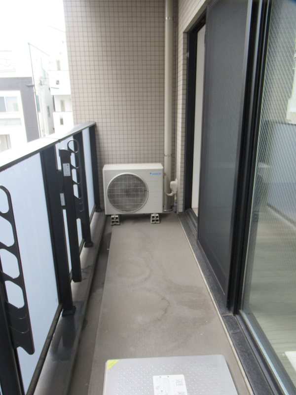 フュージョナル千住緑町 ベランダ