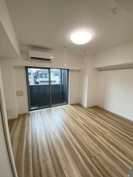 ＲＥＡＬＩＺＥ蒲田Ⅲ 玄関