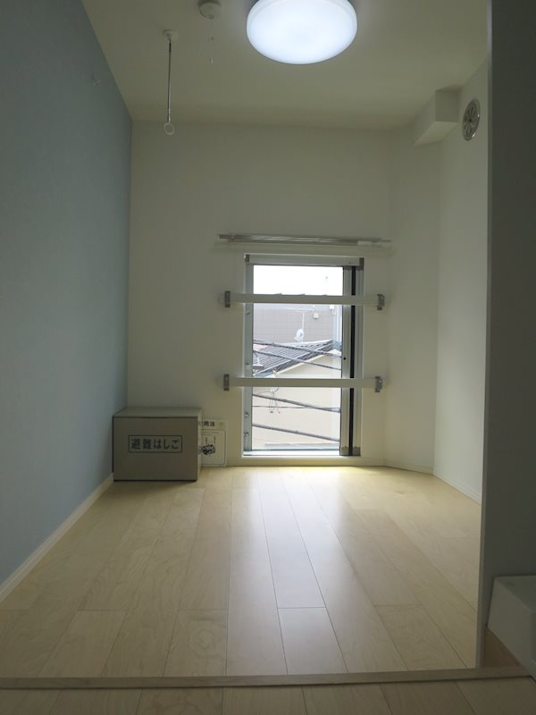 カーサ・コスタ南千住 玄関