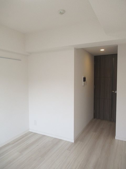 ＡＲＣＯＢＡＬＥＮＯ ＭＵＳＡＳＨＩＫＯＳＵＧＩ 玄関