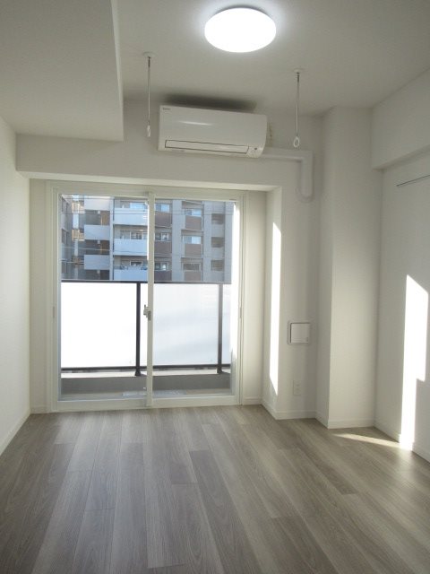 ＡＲＣＯＢＡＬＥＮＯ ＭＵＳＡＳＨＩＫＯＳＵＧＩ 玄関