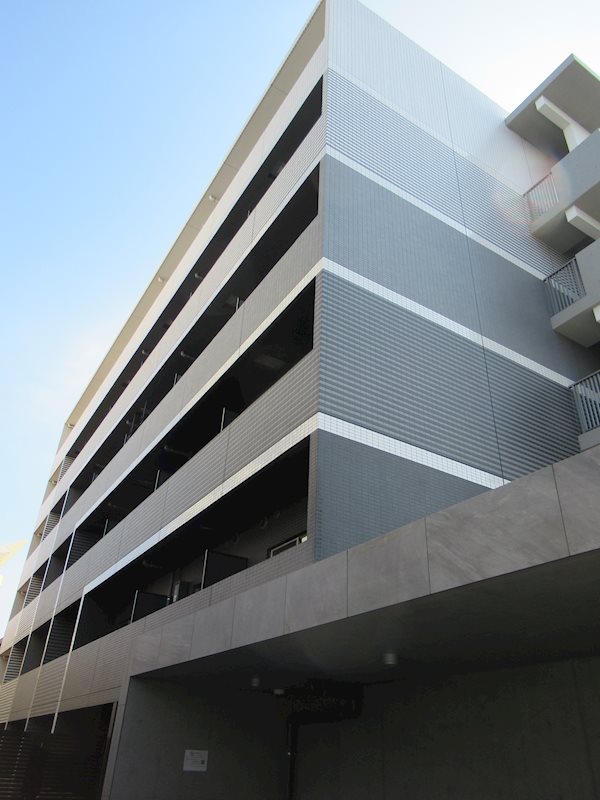 ＡＺＥＳＴ矢口渡 0101号室 外観