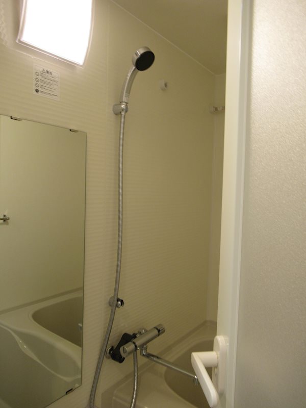 ＡＲＣＯＢＡＬＥＮＯ ＩＴＡＢＡＳＨＩＳＡＫＵＲＡＧＡＷＡ 風呂画像