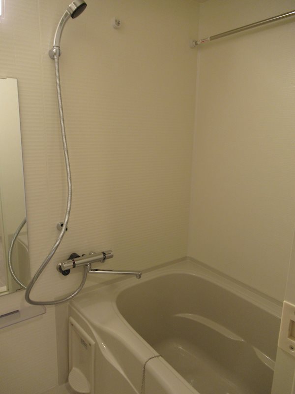 ＡＲＣＯＢＡＬＥＮＯ ＩＴＡＢＡＳＨＩＳＡＫＵＲＡＧＡＷＡ 風呂画像