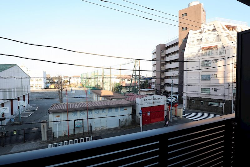 ＳＨＯＫＥＮ Ｒｅｓｉｄｅｎｃｅ横浜生麦Ⅱ ベランダ