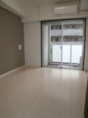 ＲＩＳＥ ＳＴＡＧＥ ＭＵＳＡＳＨＩ-ＫＯＧＡＮＥＩ 玄関