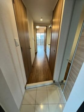 ＨＹ&amp;rsquo;ｓ ａｖａｎｃｅｒ 王子神谷 玄関