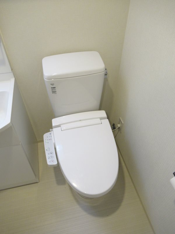 ＳＱＵＡＲＥ ＣＩＴＹ ＴＳＵＲＵＭＩ ＲＩＶＥＲＳＩＤＥ その他2