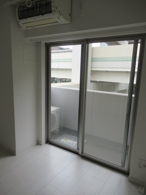 ＨＹ&amp;rsquo;ｓ ＹＯＫＯＨＡＭＡ ＬＩＧＡＲＥ ベッドルーム
