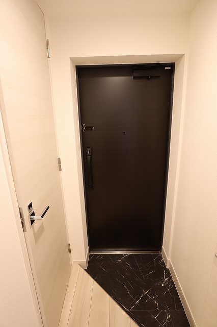 ハーモニーレジデンス中野ＮＯＲＴＨ ＡＲＡＩ 玄関