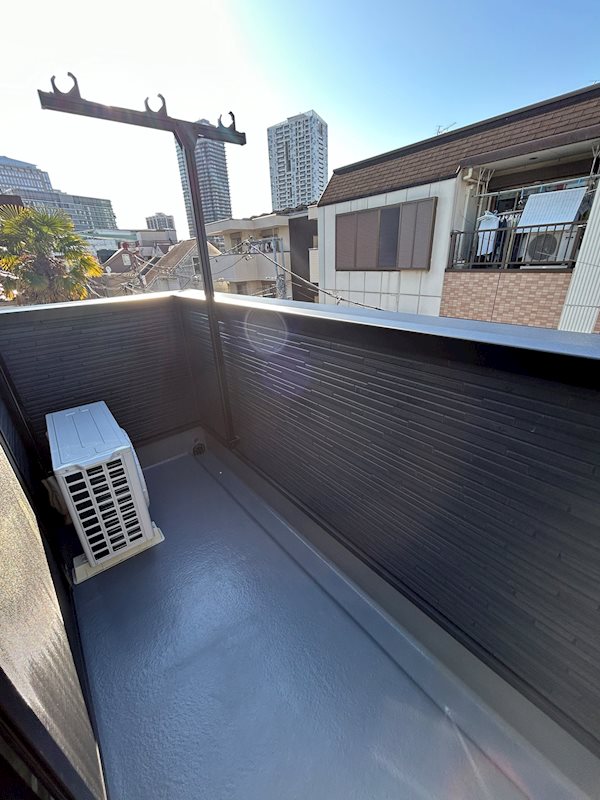 川崎市幸区幸町戸建 ベランダ