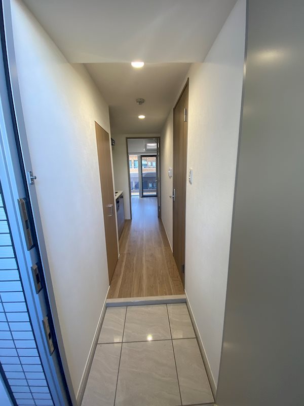 ＡＺＥＳＴ横濱関内 リビング