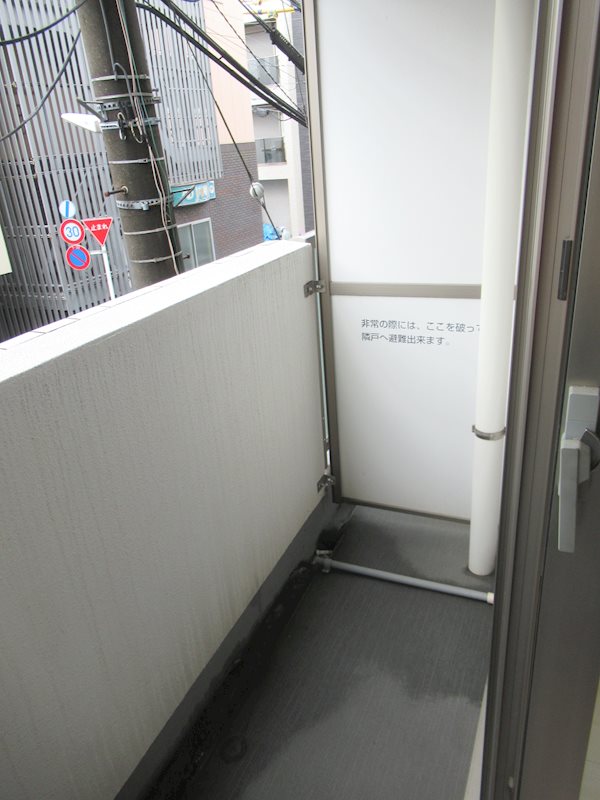 レヴィーガ練馬北町 ベランダ