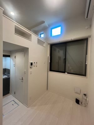 ワイズときわ台 玄関
