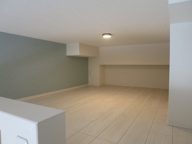 ＳＴＥＬＬＡ＋ 玄関