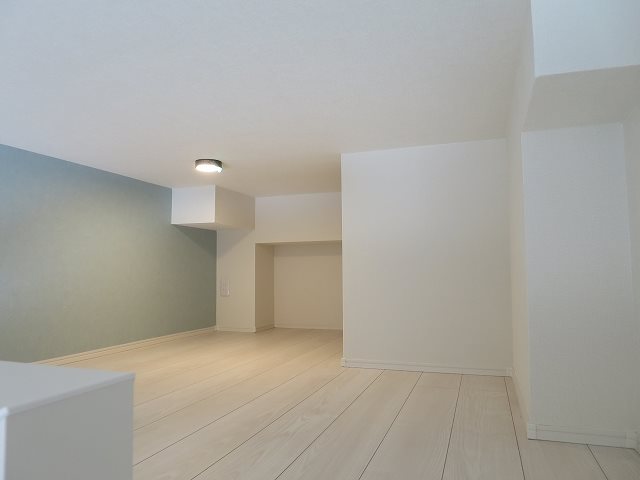 ＳＴＥＬＬＡ＋ 玄関