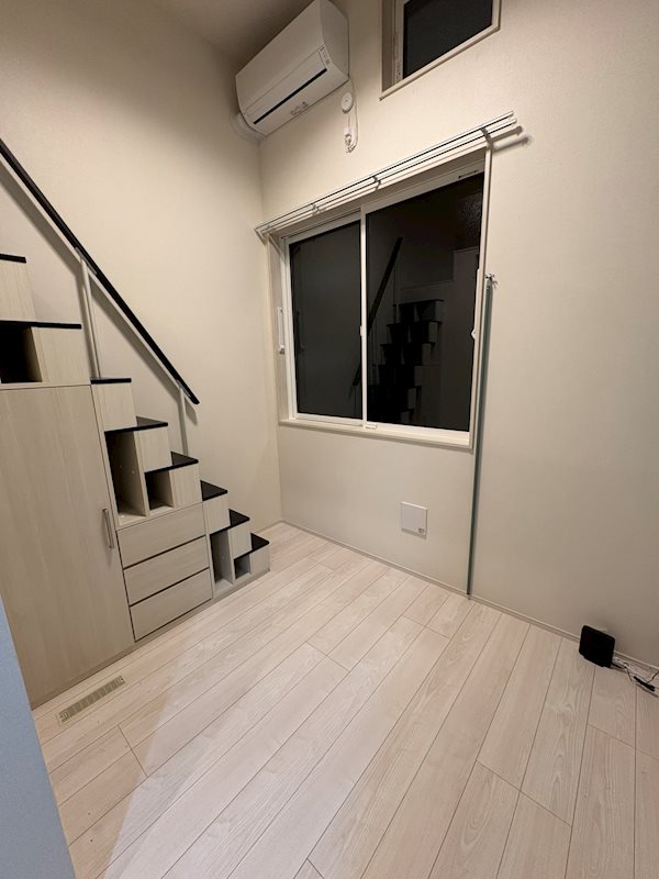 ハーモニーテラス若宮Ⅵ 玄関