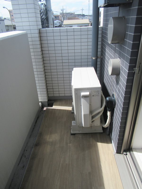 アイル横浜ノースツインズⅠ ベランダ