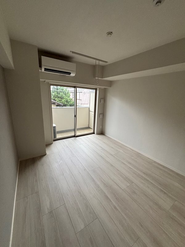 ＡＲＣＯＢＡＬＥＮＯ ＤＡＩＳＨＩＭＡＥ 玄関