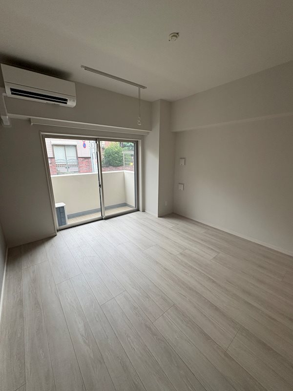 ＡＲＣＯＢＡＬＥＮＯ ＤＡＩＳＨＩＭＡＥ 玄関