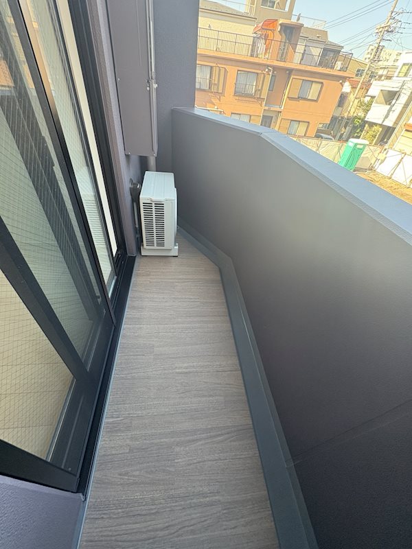 ＡＲＣＯＢＡＬＥＮＯ ＭＩＮＡＭＩＳＥＮＪＵ ベランダ