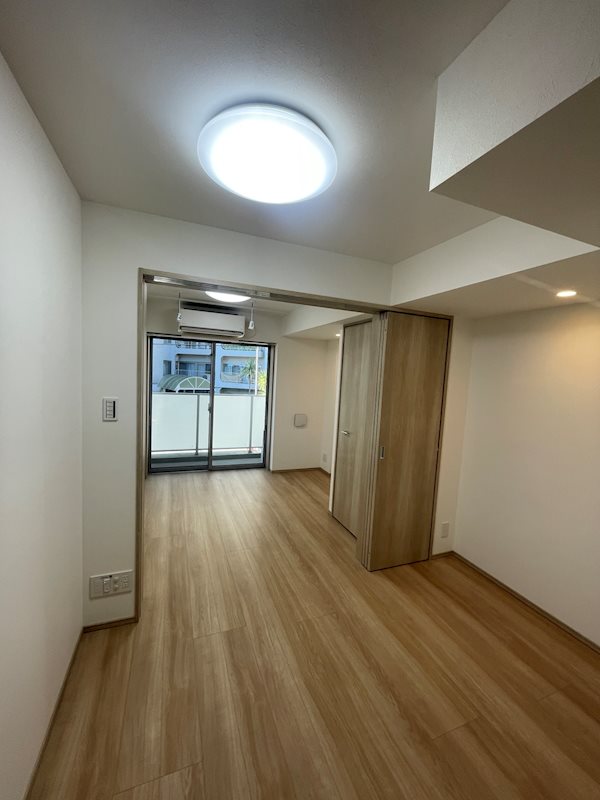 ハーモニーレジデンス東新宿 ベッドルーム