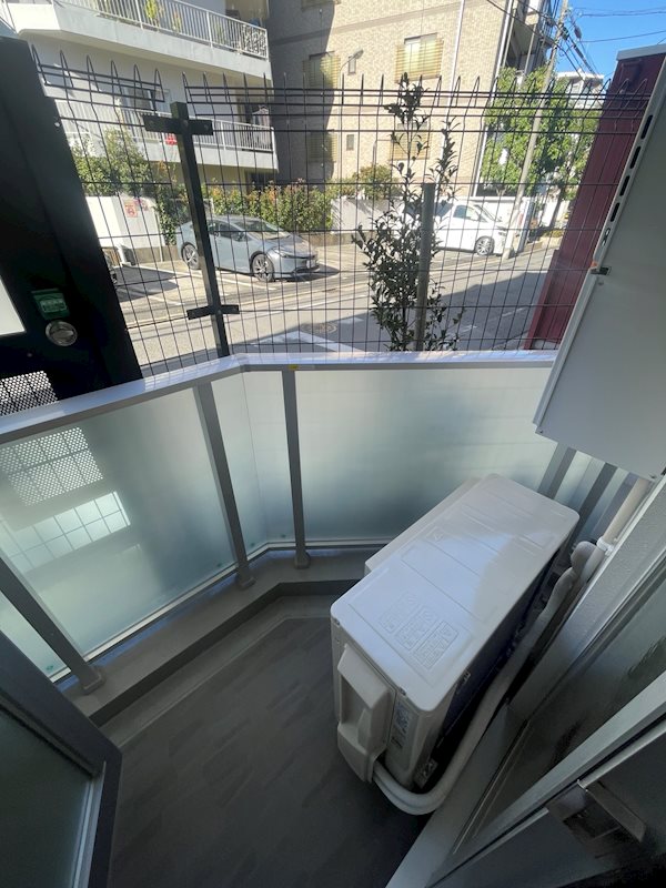 ハーモニーレジデンス東新宿 ベランダ