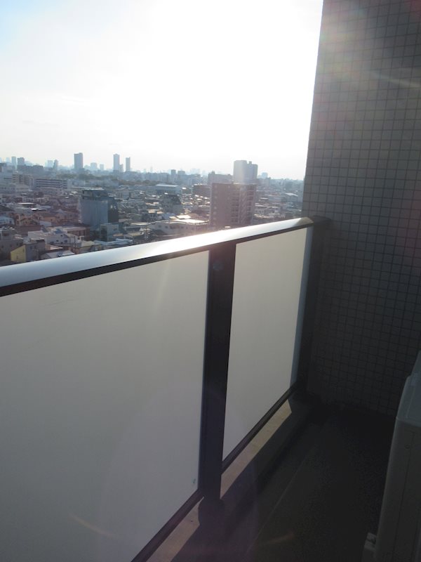 フュージョナル千住緑町 ベランダ
