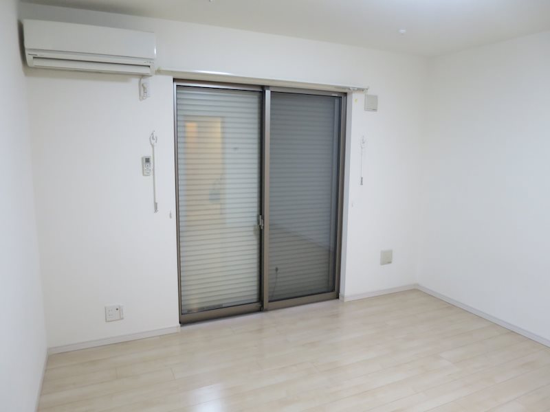 ミレニア草加住吉 玄関