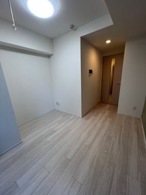 ヴァローレ松戸フィーロ 玄関