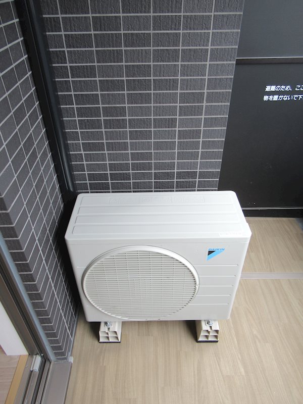 プレサンスジェネ浅草ＷＥＳＴ ベランダ