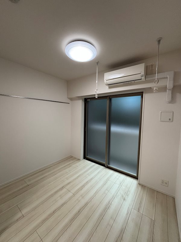 ＡＲＣＯＢＡＬＥＮＯ ＳＨＩＭＵＲＡＳＡＫＡＵＥ 玄関