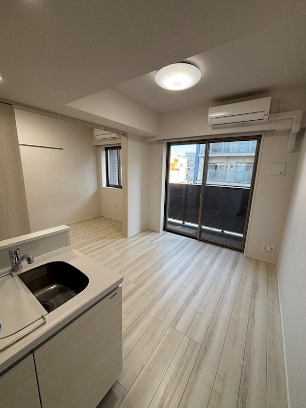 ＡＲＣＯＢＡＬＥＮＯ ＳＨＩＭＵＲＡＳＡＫＡＵＥ 玄関