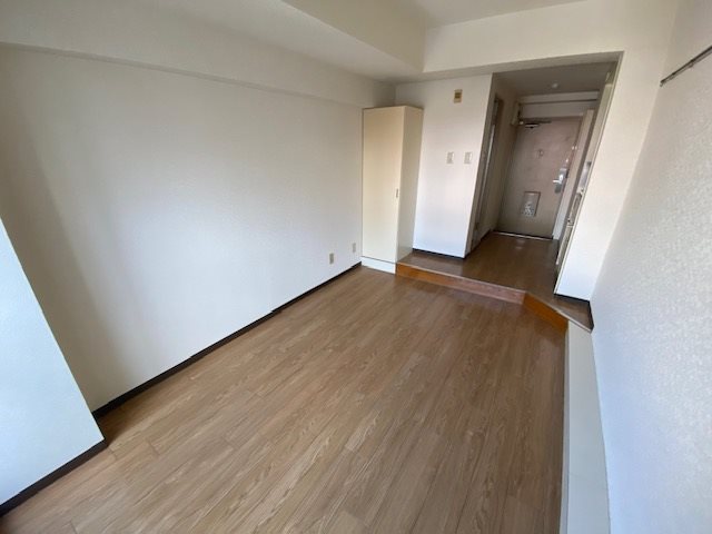 ＴＯＰ・横浜吉野町 リビング