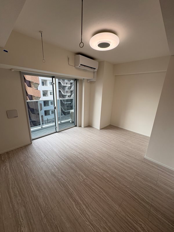 ＡＲＣＯＢＡＬＥＮＯ ＨＯＲＩＫＩＲＩＳＨＯＢＵＥＮ 玄関