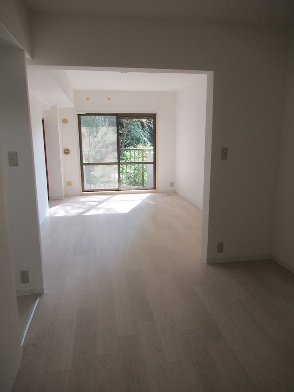 クリオ鎌倉笛田 玄関