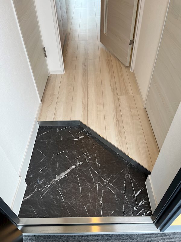 ハーモニーレジデンス中野ＮＯＲＴＨ ＡＲＡＩ 玄関