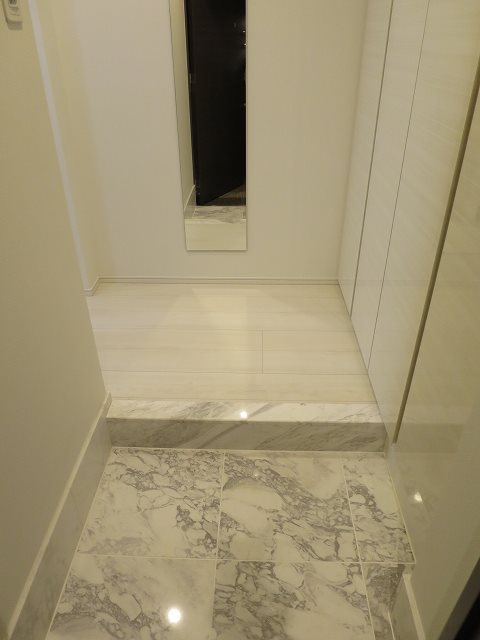 ＨＹ&amp;rsquo;ｓ Ｖｉｇｏｒ 墨田 玄関