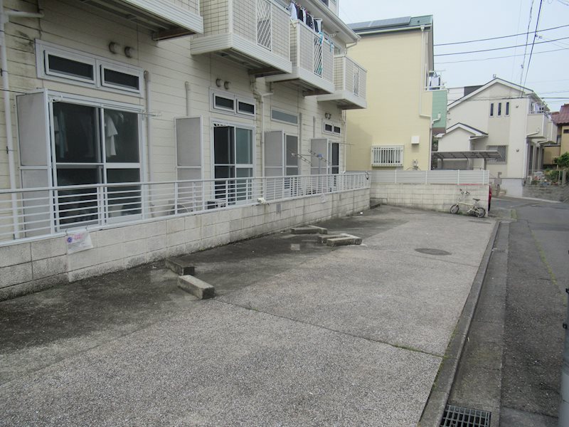 プレザンメゾン町田 駐車場