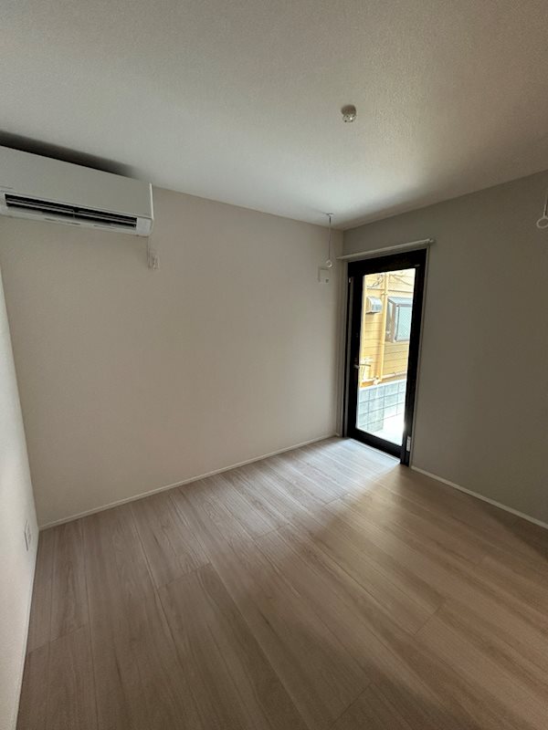Lilas Terrace 西糀谷 玄関