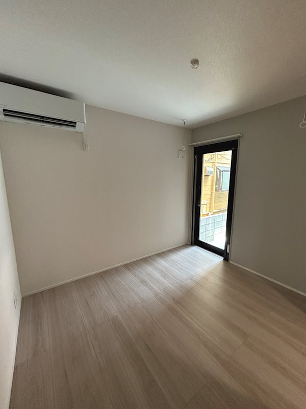 Lilas Terrace 西糀谷 玄関