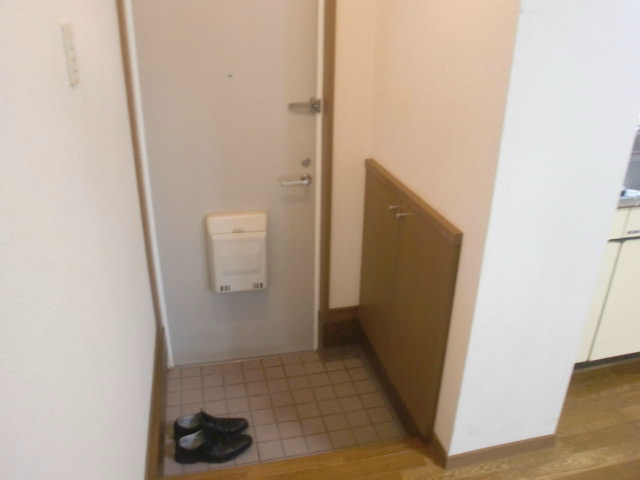 コスミハイツ 玄関