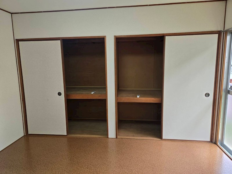 栄隆ハウス 収納