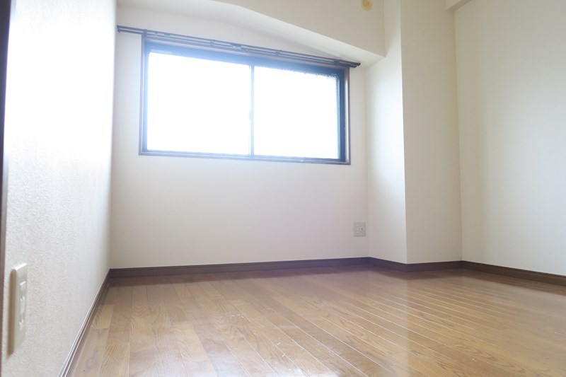 エクセレンス下屋敷Ⅱ ベッドルーム