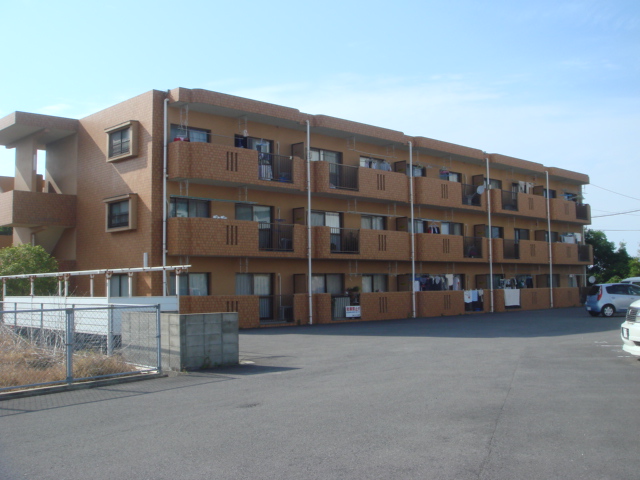 サンヒルズ吉田 外観