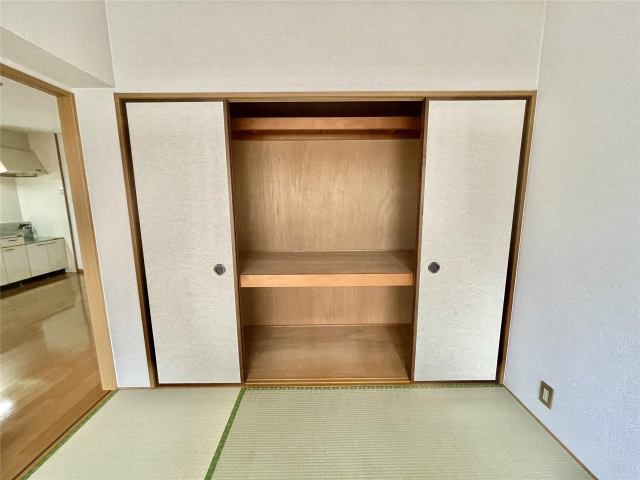 サンヒルズ吉田 収納