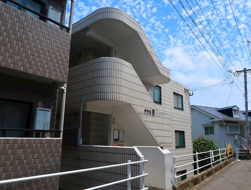 テラス辰（稲佐町） 外観